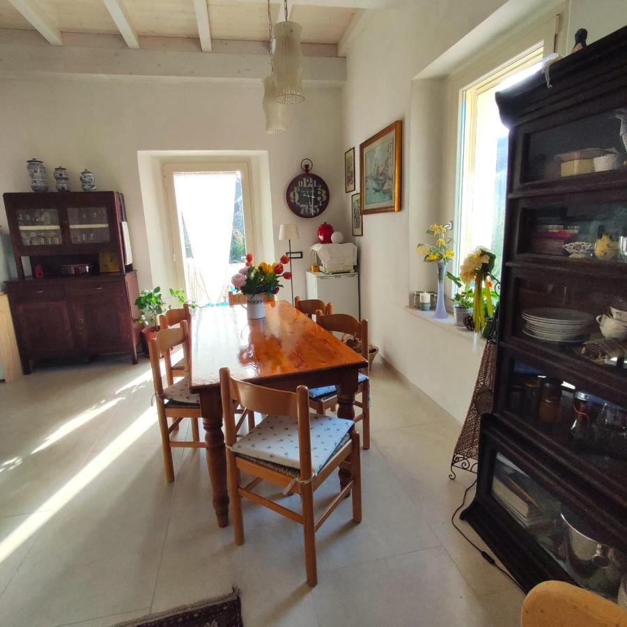 Cantoquinto Bed And Breakfast Fivizzano Dış mekan fotoğraf